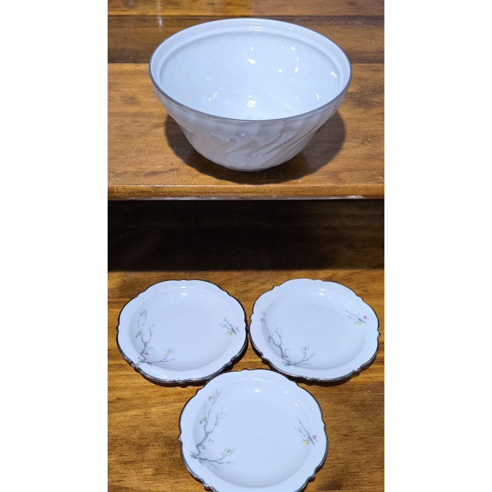 Vintage Royal Bayreuth Germany Porcelain Serving Bowl & Plate Set